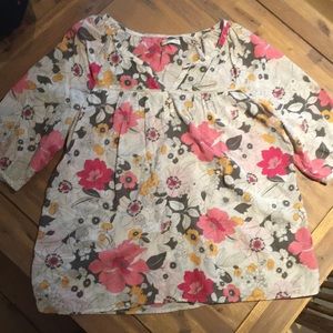 Bohemian type lightweight old navy shirt